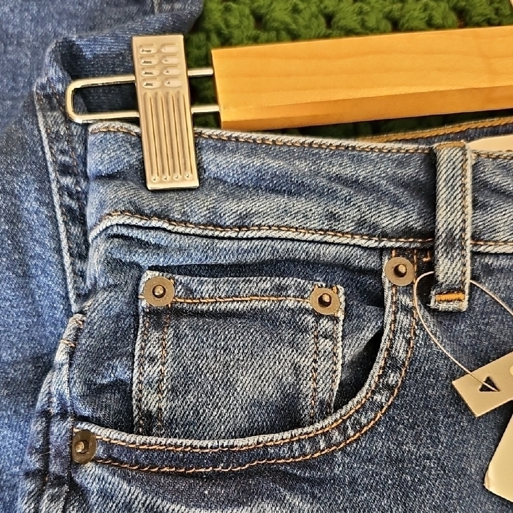 OSOS High Rise Blue Jeans with Tapered Leg Size 25/34 - Picture 7 of 11